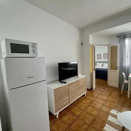 De La Torre 1 Apartment